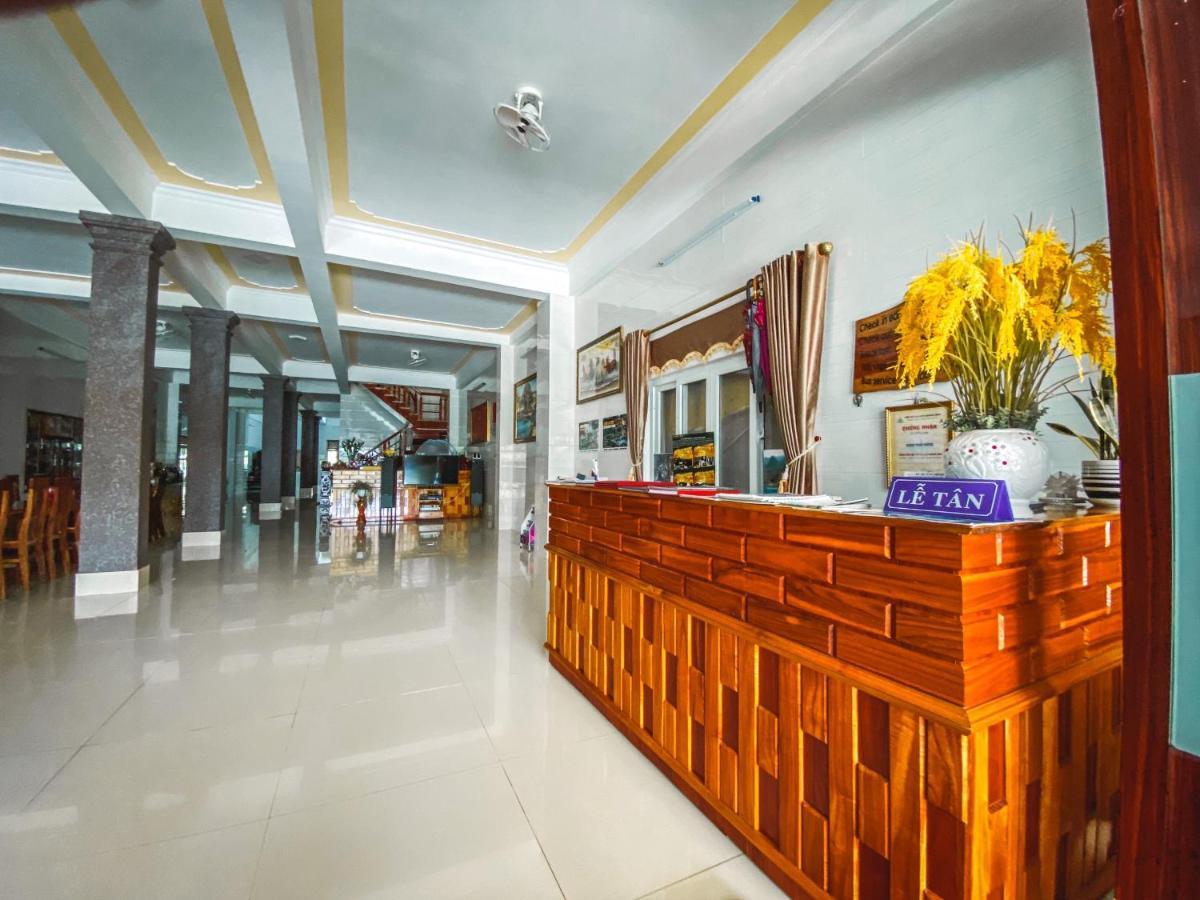 Gold Plus Hotel Phong Nha Exterior foto